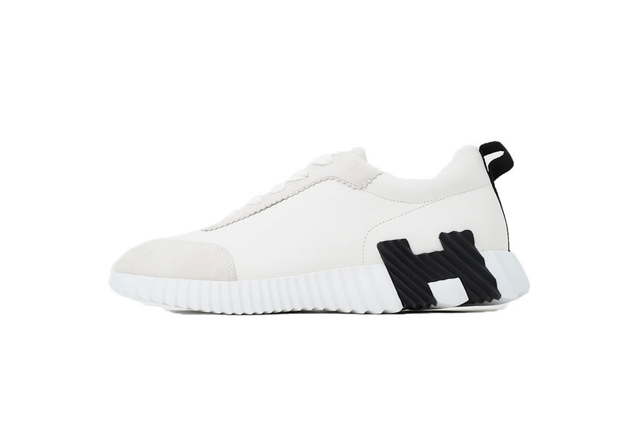 Hermès Bouncing Sneakers in White Leather