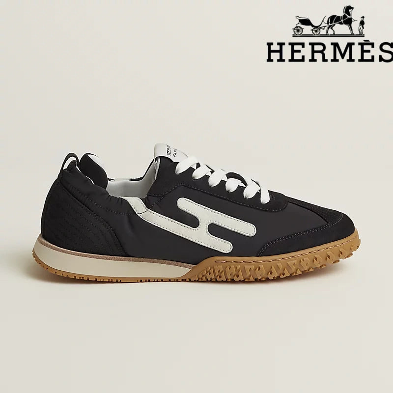 Hermès Jet Sneaker in Noir