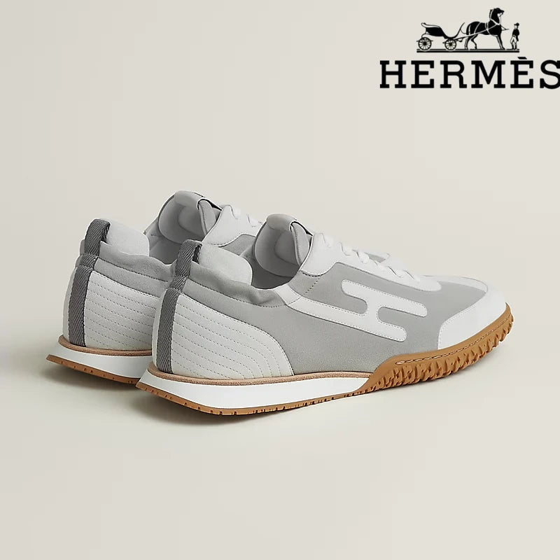 Hermès Jet Sneaker in Gris Clair