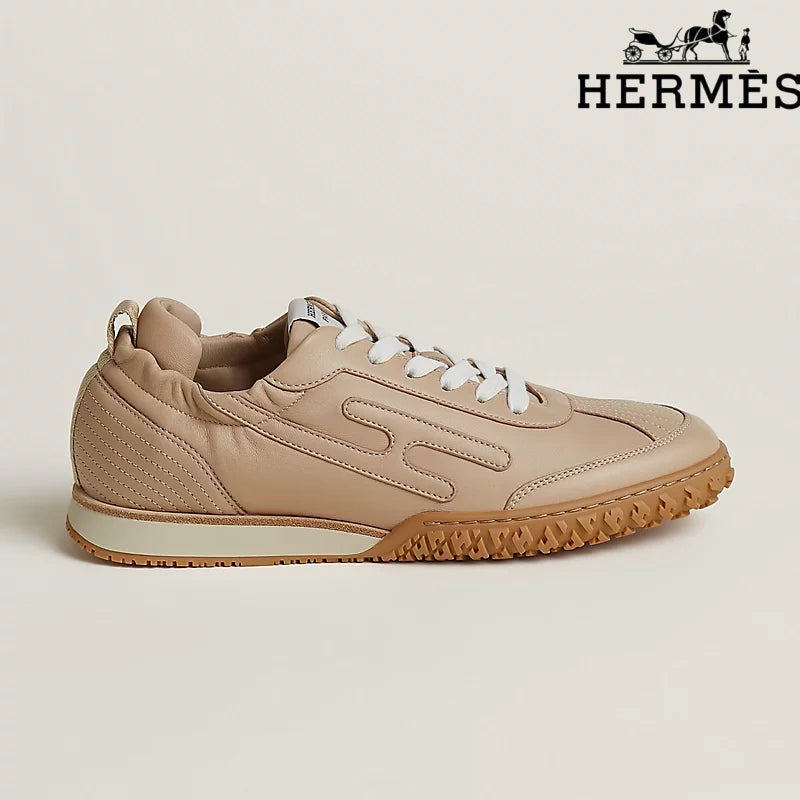 Hermès Sneakers in Beige Leather