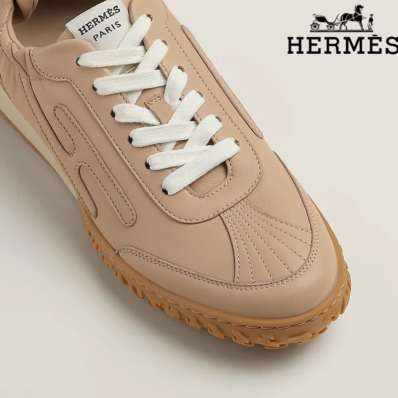 Hermès Sneakers in Beige Leather