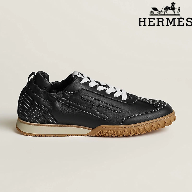 Hermès Sneakers in Black Leather