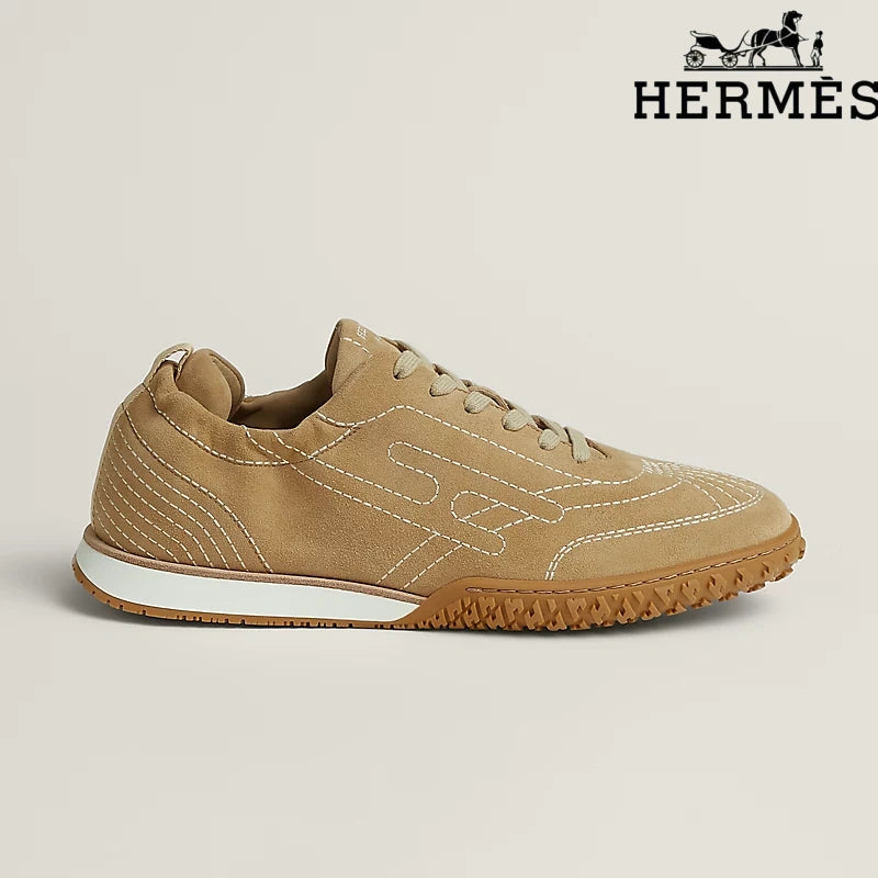 Hermès Sneakers in Camel Suede
