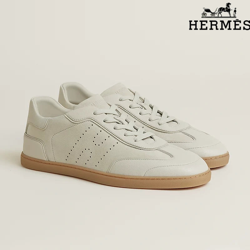 Hermès Sneakers in Light Beige