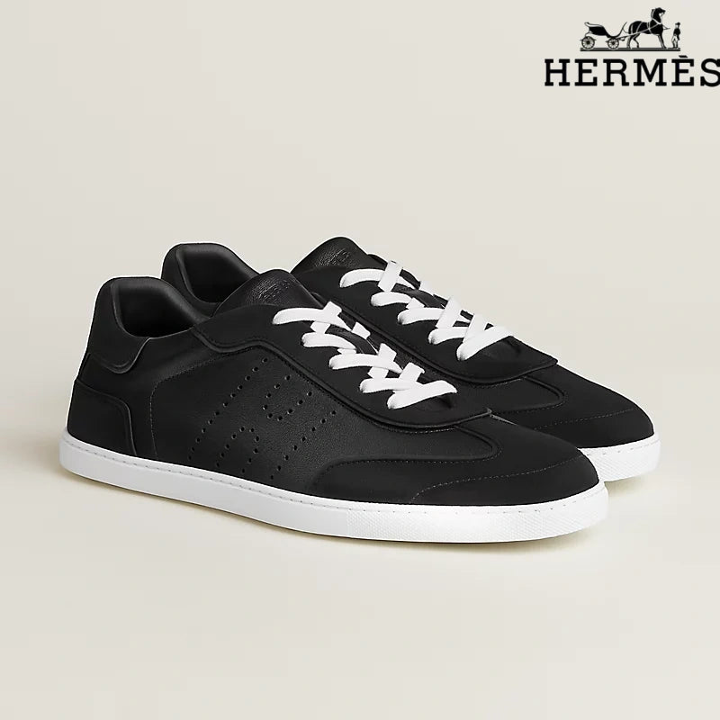 Hermès Sneakers in Black Leather