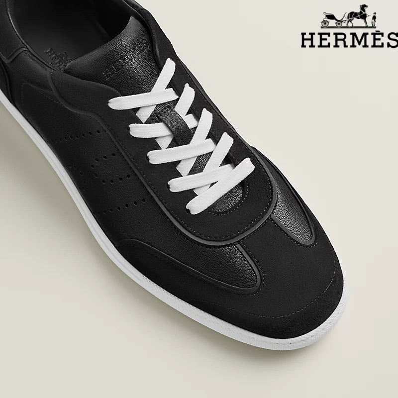 Hermès Sneakers in Black Leather