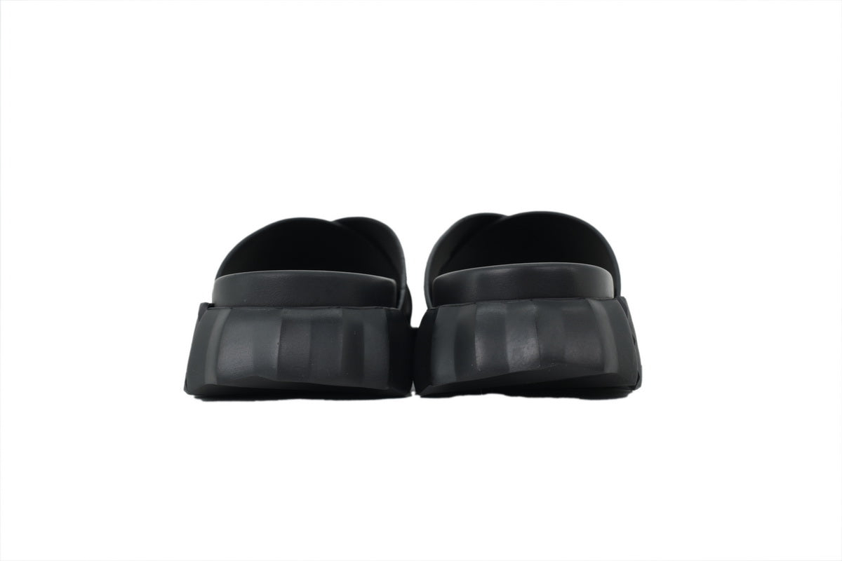 Hermès Cross-Strap Slide Sandals in Black